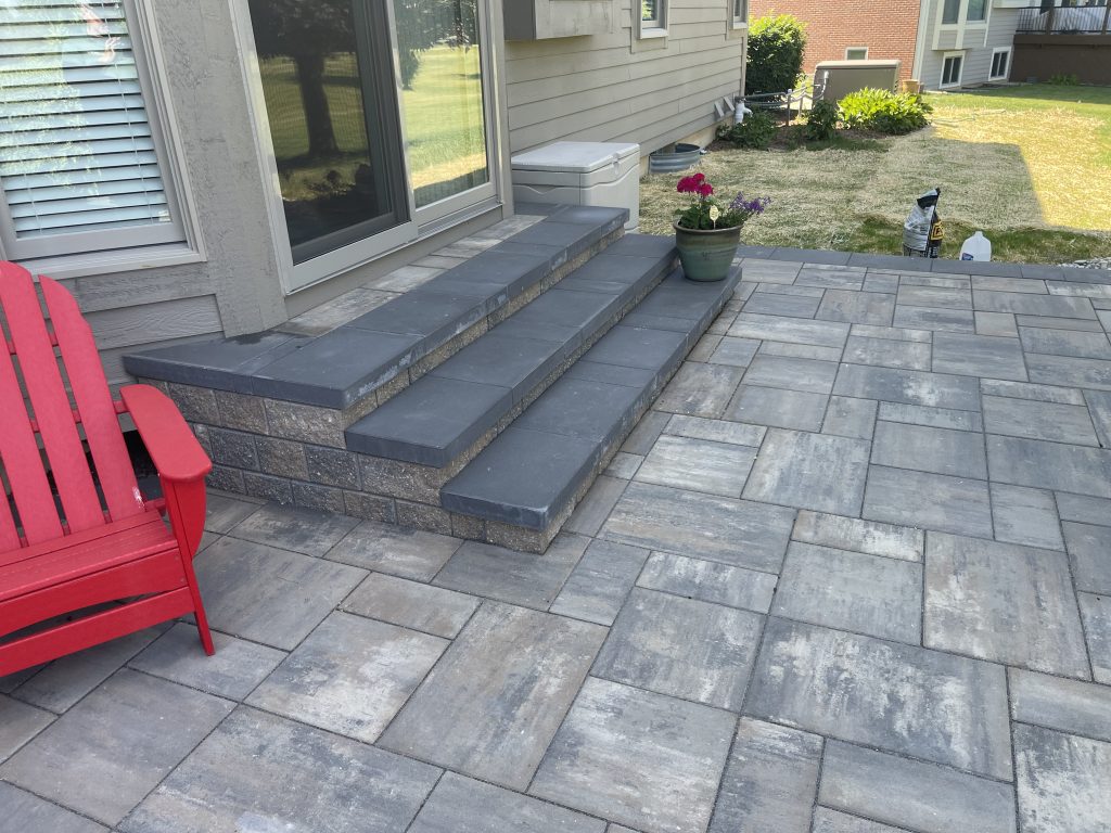 stone steps to the paver patio in Ann Arbor